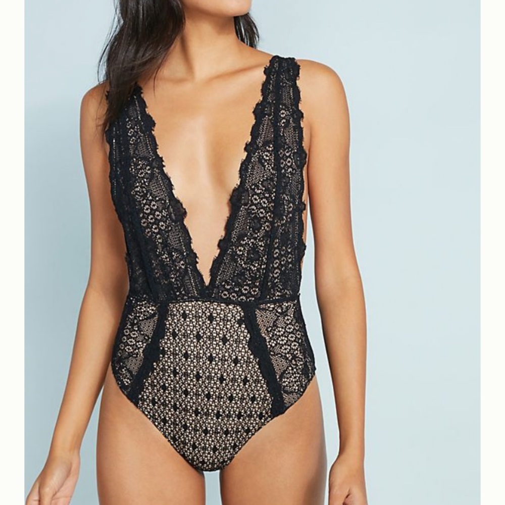 One piece bathing suit